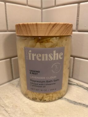 Being Frenshe Lavender Cloud Magnesium Bath Salts